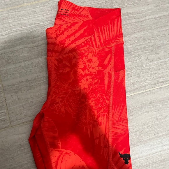Under Armor Leggings - Picture 1 of 1